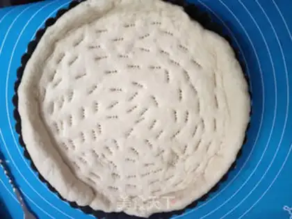 Make Chishima pineapple pizza step 5