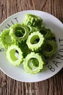 Make Bitter melon step 1