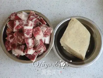 Make Beef stew, tofu step 0