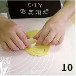 Make Super panda cookies step 9