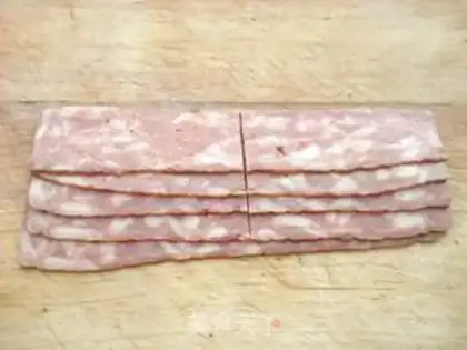 Make Gin and mushroom bacon rolls step 2