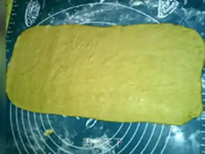 Make Cinnamon roll step 10