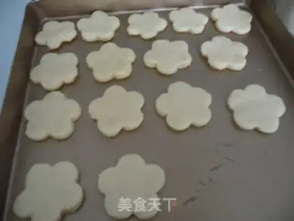 Make Frozen cookies step 15