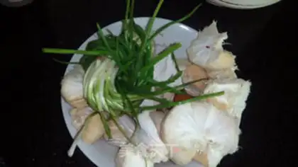 Make Monkey mushroom chicken soup step 3
