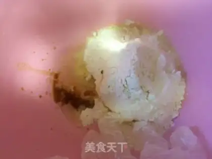 Make Big white cookie step 1