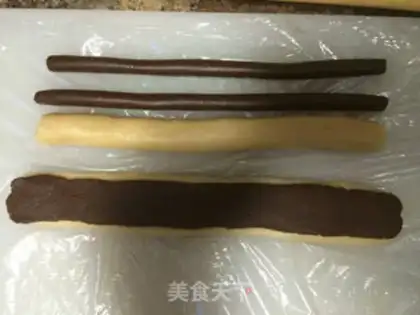 Make Big white cookie step 6