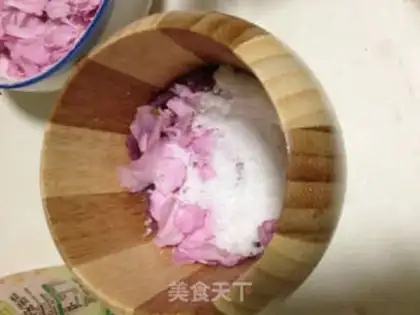 Make Cherry sauce step 1