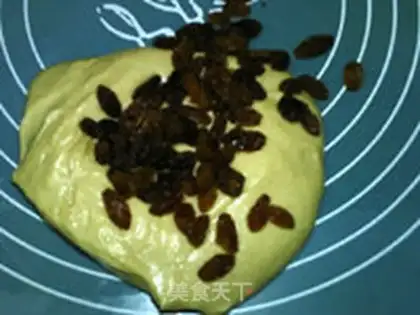 Make Cinnamon raisins step 5