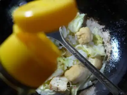 Make Tofu-cooked cabbage step 6