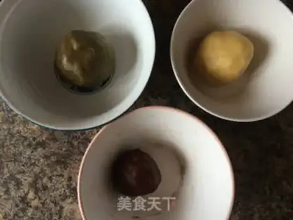 Make Panda cookies step 4