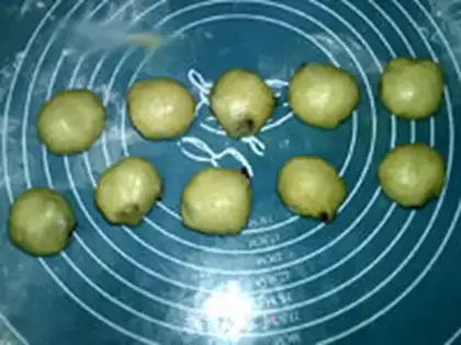 Make Cinnamon raisins step 8