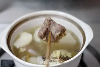 Make Crack beef fan soup step 11