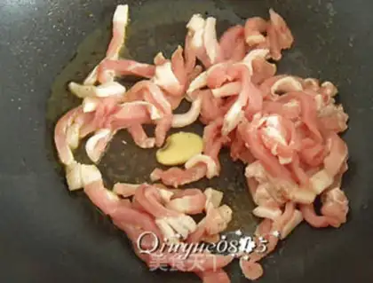 Make Spam black bean sprouts step 3