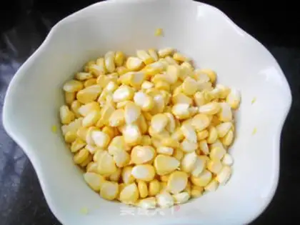 Make Spicy corn step 1