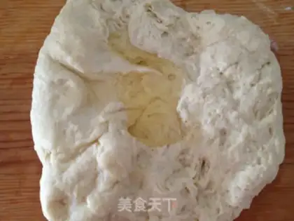 Make Onion pine rolls step 4