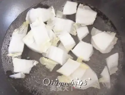 Make Hot cabbage with beans step 2
