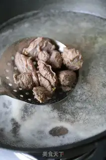 Make Tomato oxen step 1