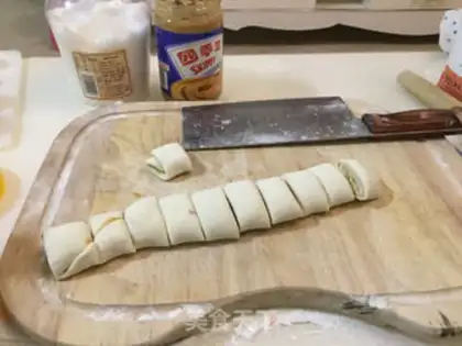 Make Peanut butter rolls step 4