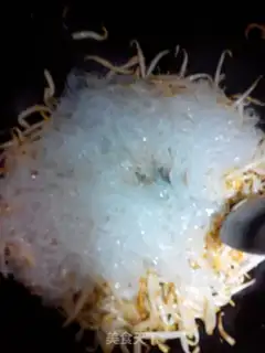 Make Green bean sprouts and crystal fans step 5