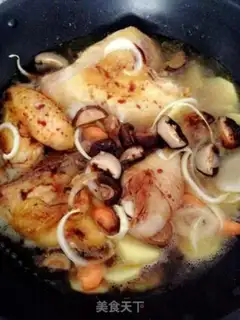 Make Potato mushroom chicken step 4