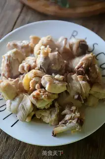 Make Three chickens on the table step 2