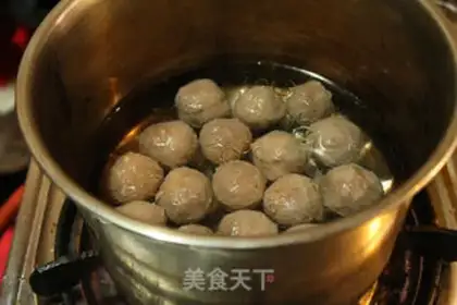 Make Gold beef balls step 1