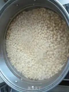 Make Northeast rural house makes a big sauce step 1