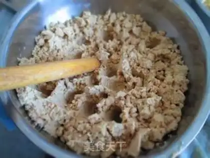 Make Northeast rural house makes a big sauce step 3