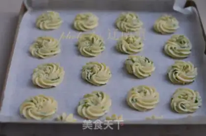 Make Onion cookies step 8