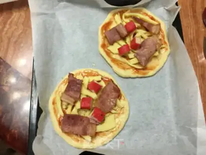 Make Bacon Crab Willow Pizza step 9