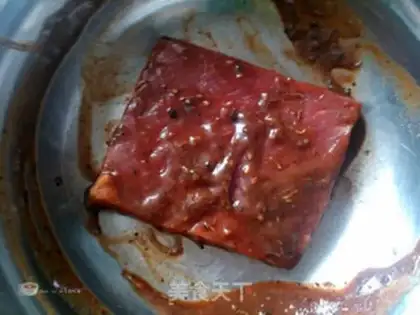 Make Black pepper and steak step 1