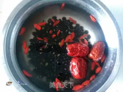 Make Red dates, black beans step 1