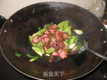 Make Spicy potato sugar step 0
