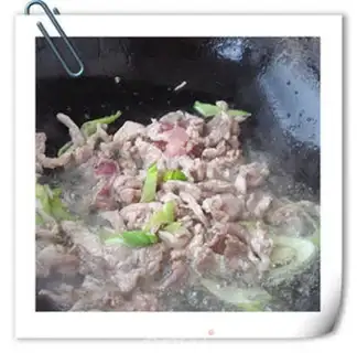 Make Tomato mushroom noodles step 3