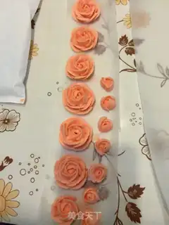 Make Purple birthday cake step 3