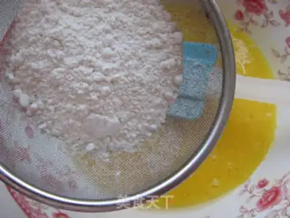 Make Mango cake rolls step 2
