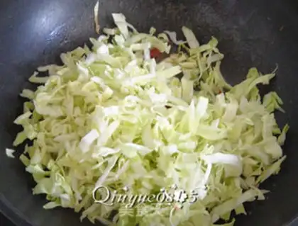 Make A cabbage and a fan step 3