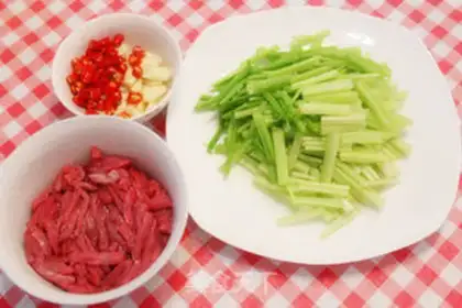 Make Fried beef step 1