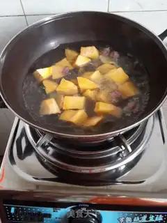Make Red-tree roses step 1