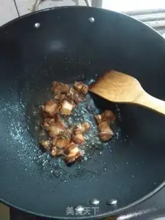 Make Onion pops step 1