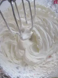 Make Mango cake rolls step 11