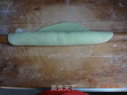 Make Vegetable green noodles step 5