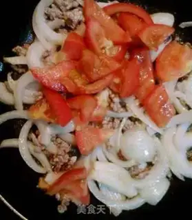Make Garlic ketchup macaroni step 4