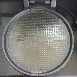 Make Onion cake step 11