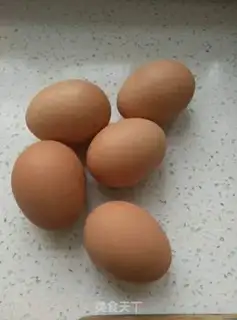 Make Tomato fried eggs step 0