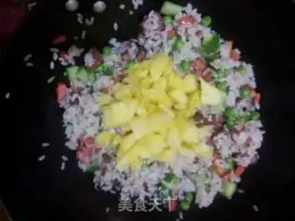 Make Meatloaf pineapple step 3