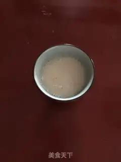 Make Panda bean bag step 1