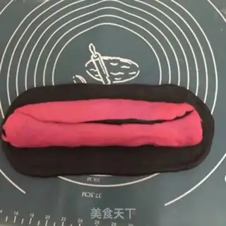 Make Rose bamboo charcoal toast step 16