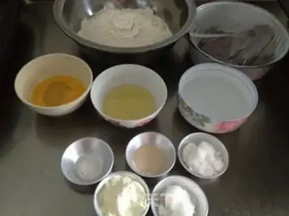 Make Red bean rolls step 0