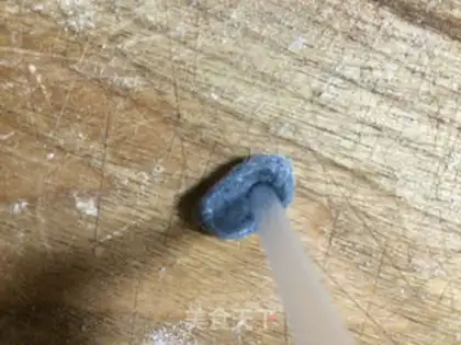 Make Panda bean bag step 12